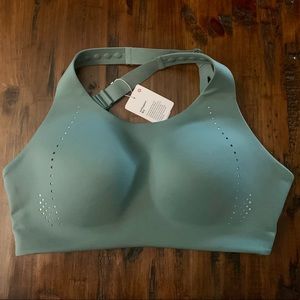 *NWT* Lulu Lemon AirSupport Sports Bra 32DDD
